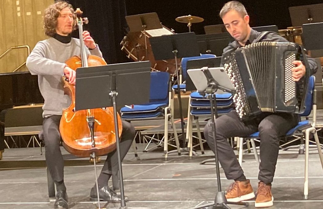 Le duo Kungsleden accordéon et violoncelle en concert 2
