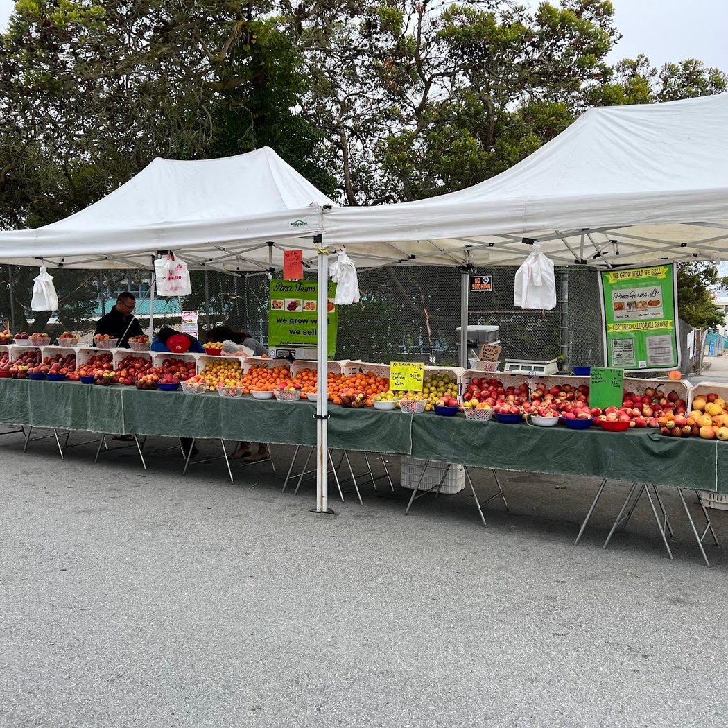 Sunset Mercantile Weekly Outdoor Market 2