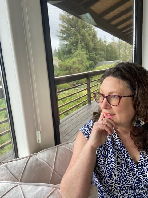 Writers Helping Writers Series: How to Not Waste Your Time with Social Media 1