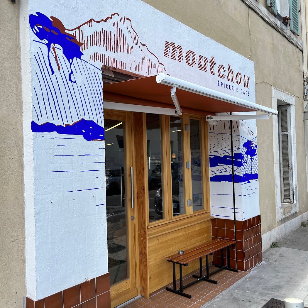 Moutchou 5
