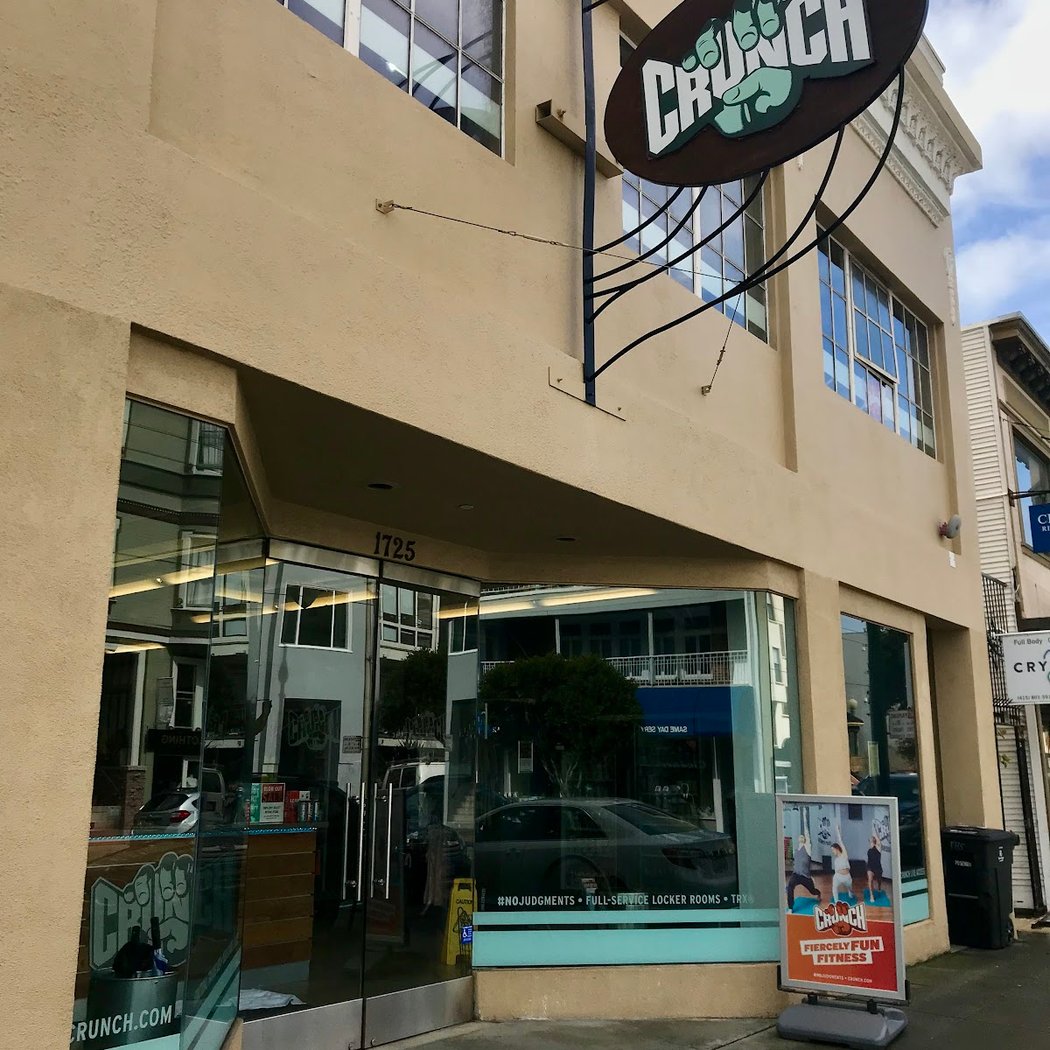 Crunch Fitness 3