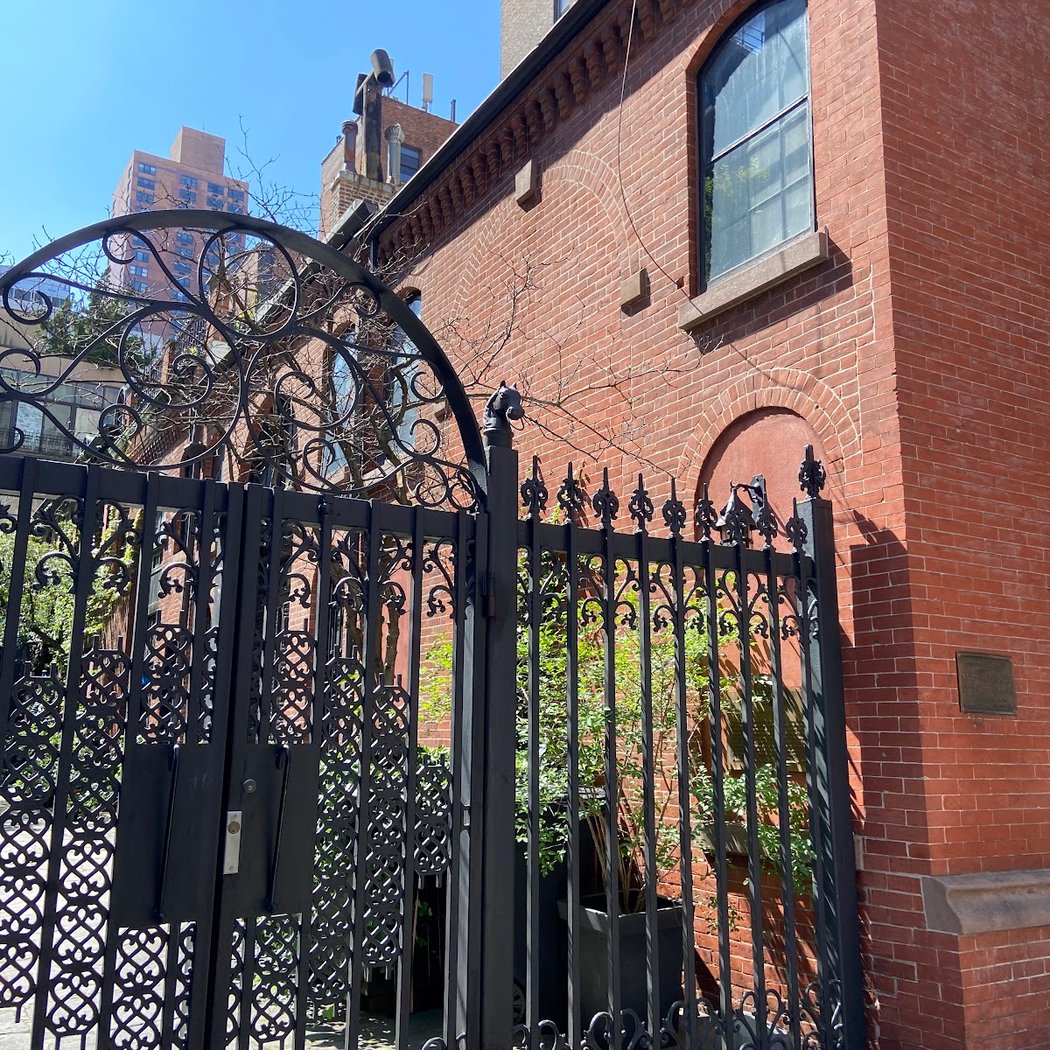 Sniffen Court 2