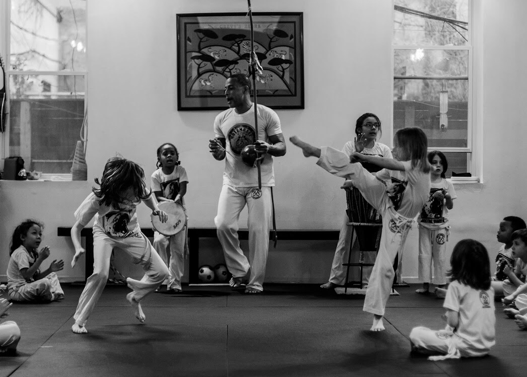 Brooklyn Motumbaxé Capoeira Jiu Jitsu--Mestre Lampréia 2