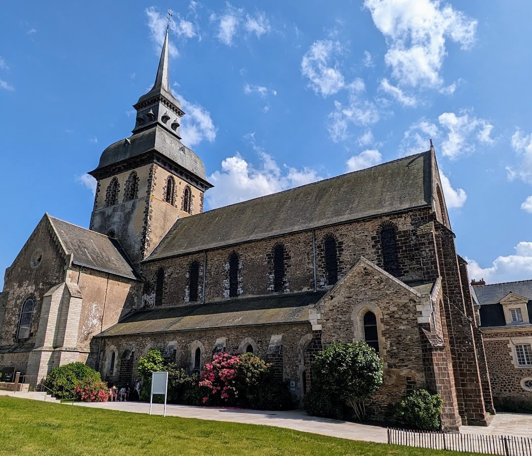 Abbatiale Saint Gildas 1