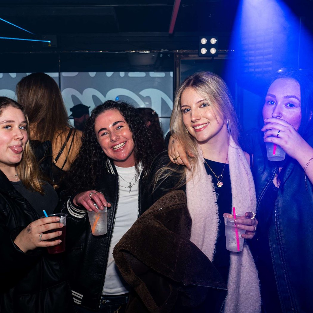 Aura Saturdays 3