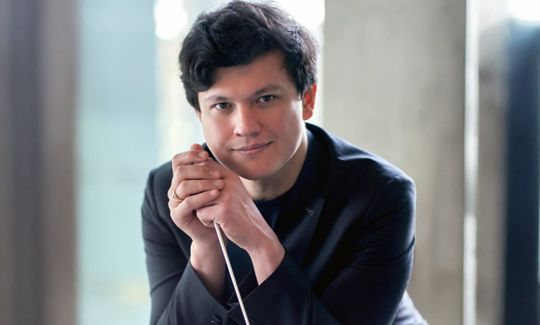 Orchestre Philharmonique de Strasbourg / Aziz Shokhakimov 3