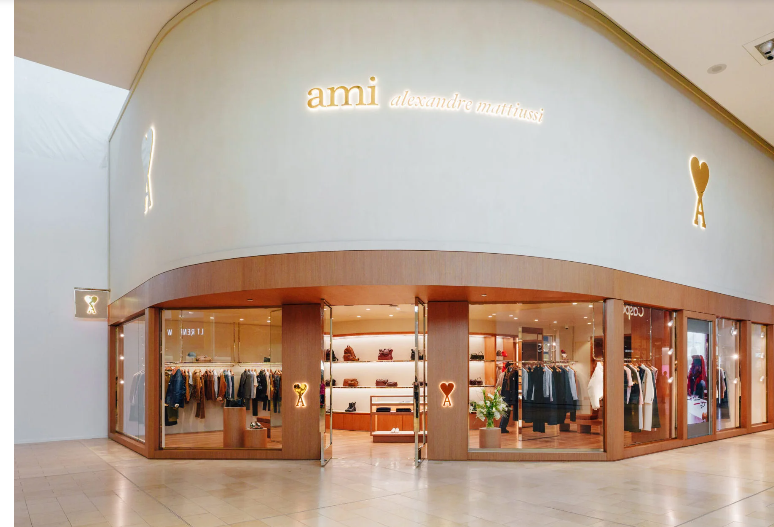 AMI Paris - Yorkdale 2