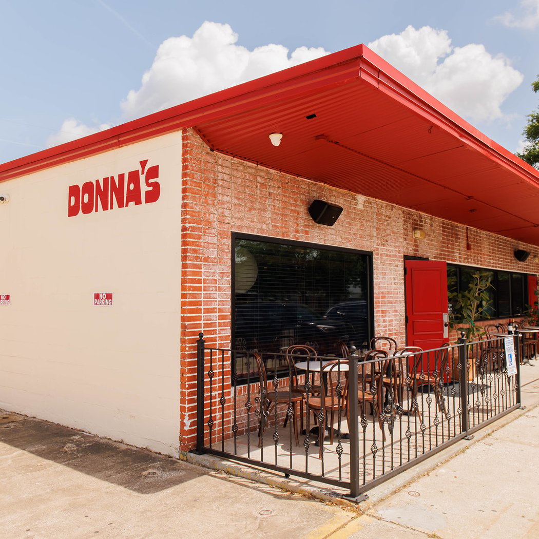 Donna's 2