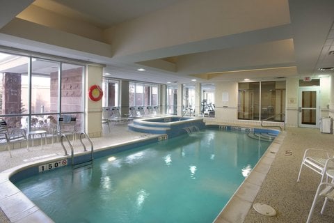 Courtyard by Marriott Toronto Vaughan 3