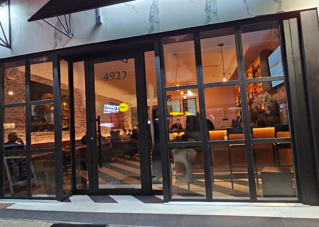 Napa in the Heights Seafood & Wine Bar 2