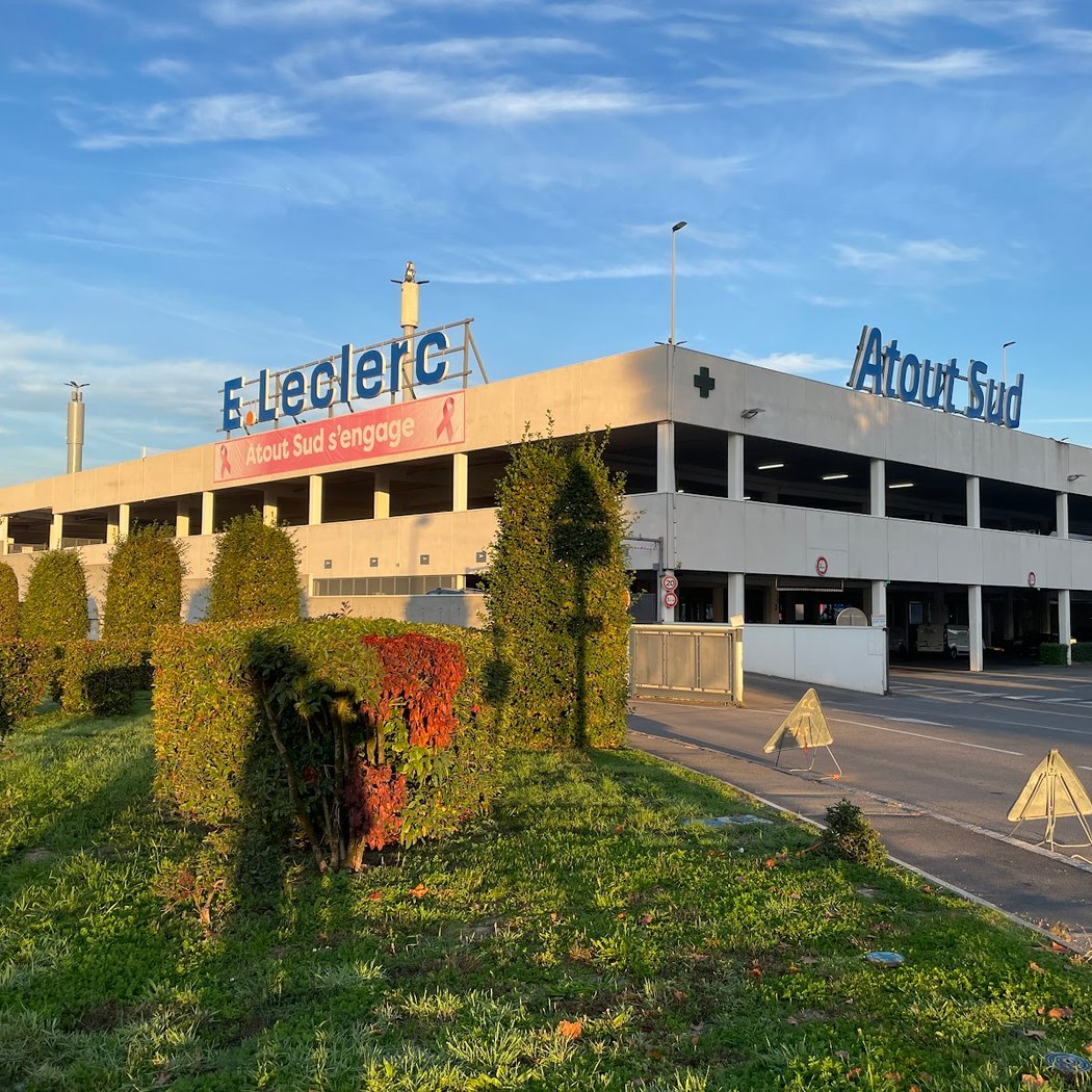 Centre Commercial Atout Sud 2