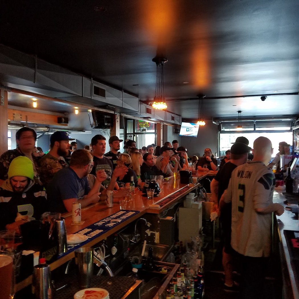 LTD Bar and Grill 4