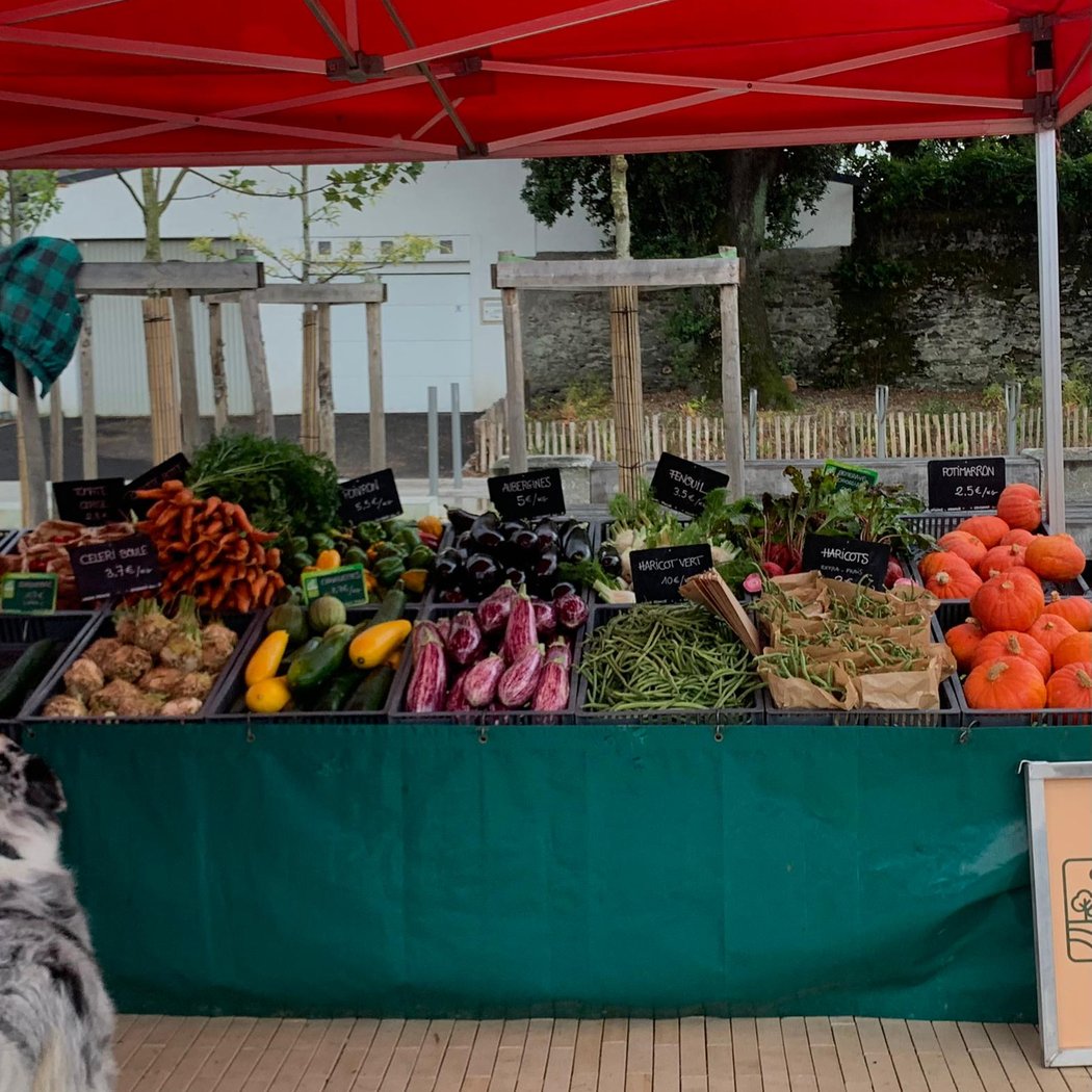 Le Marché de la Caserne 4