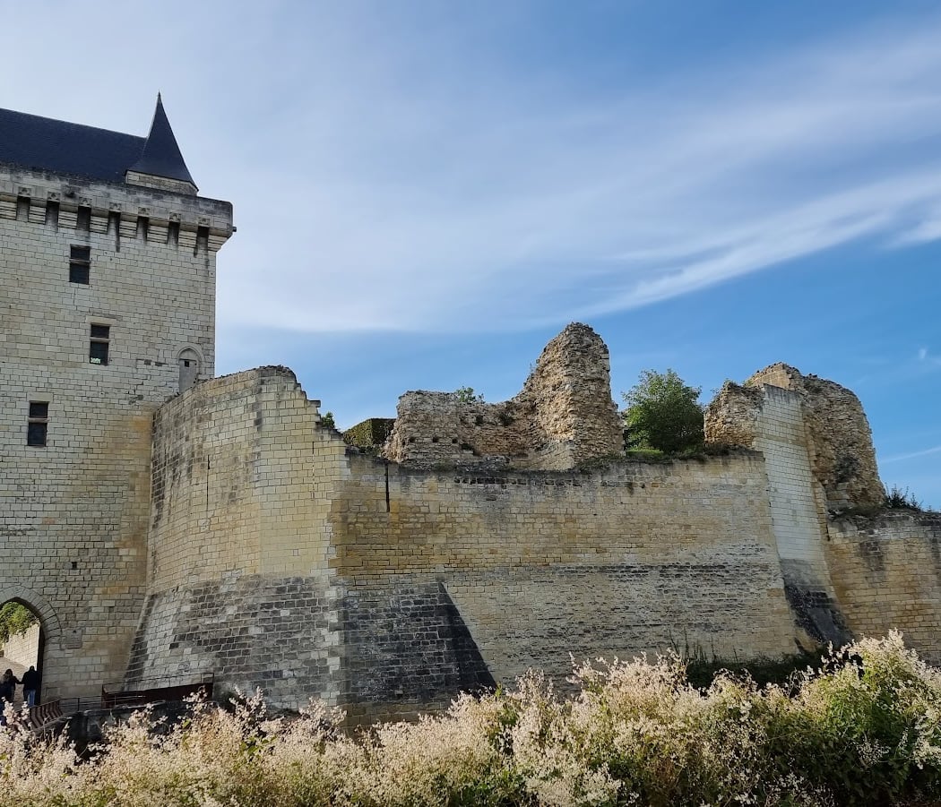 Romantic Loire Valley - The Ultimate Couples’ EV Adventure 4