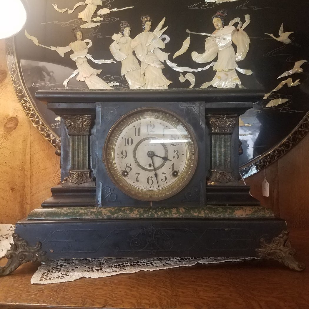 Clinton Street 99 Antiques 1