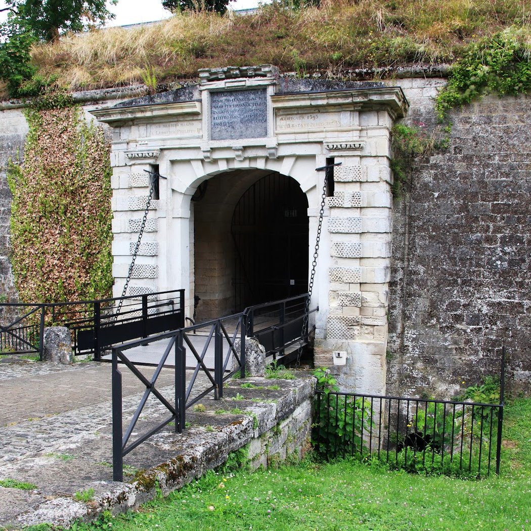 Laon Citadel 2