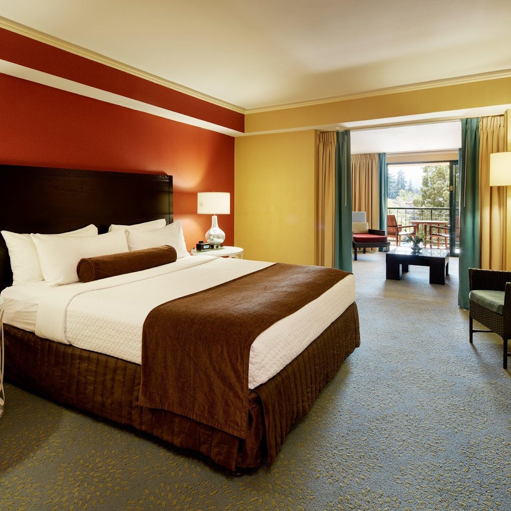 Crowne Plaza Palo Alto by IHG 3