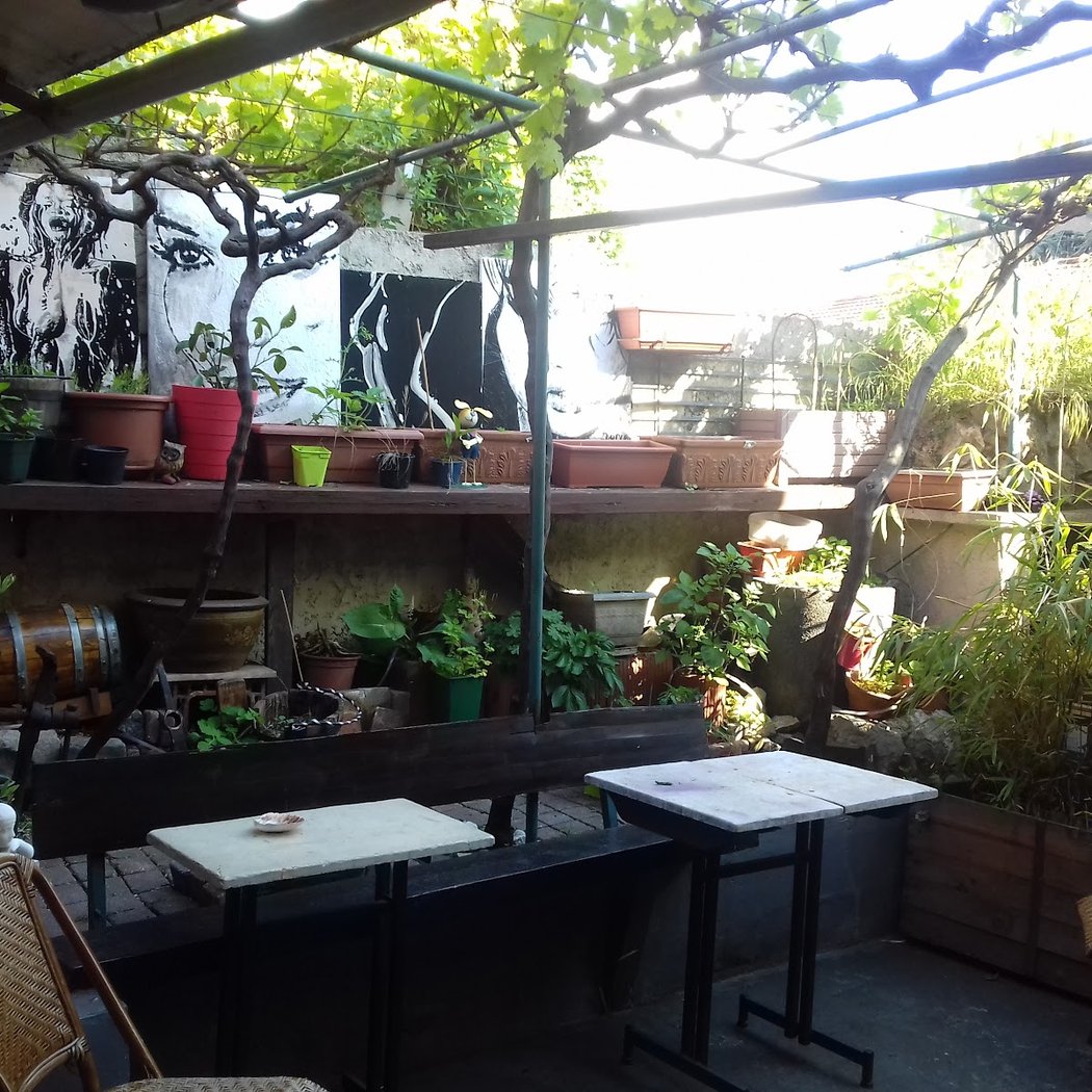 Chez Poule 2