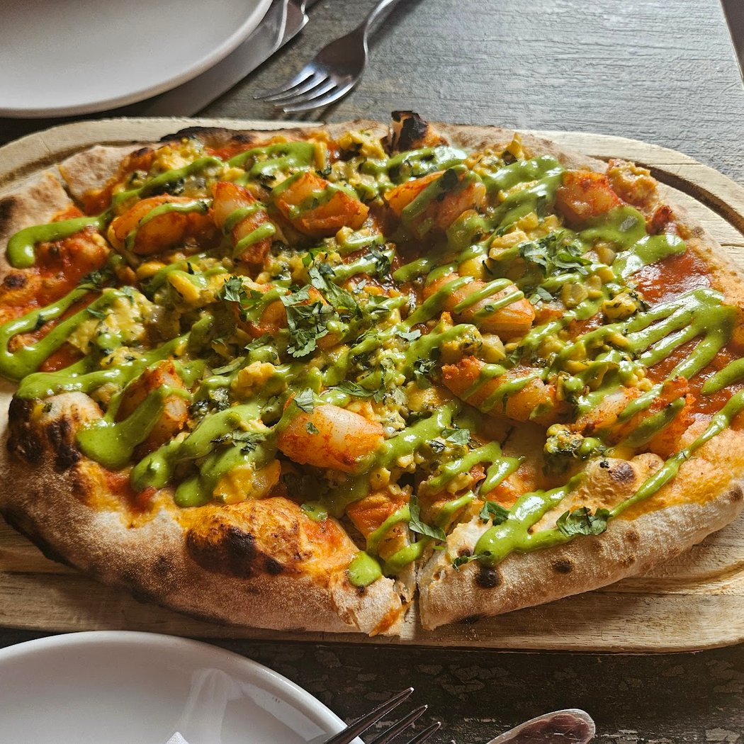 Kokomo Restaurant & Lounge 3