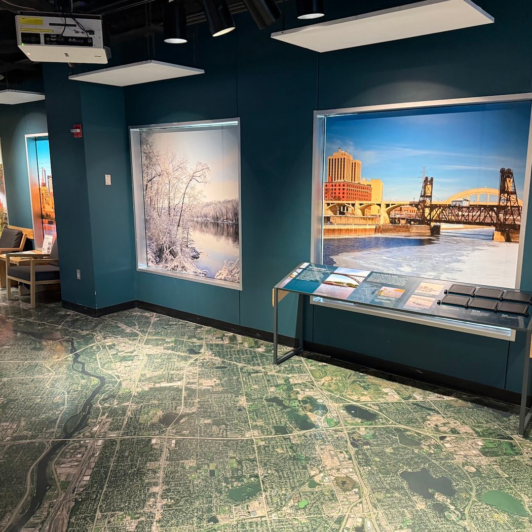 Mississippi National River and Recreation Area Visitor Center 2