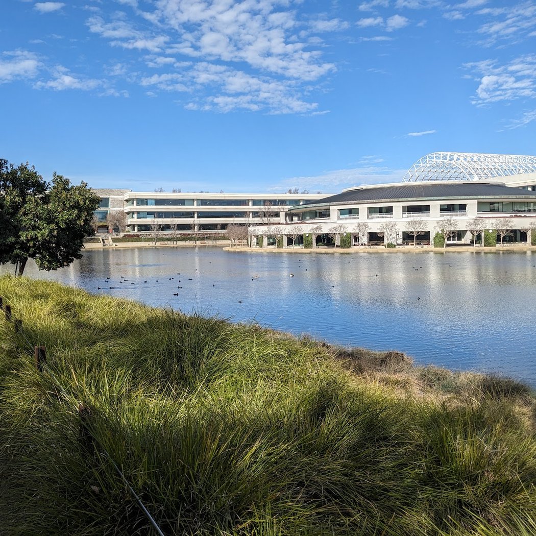 Roundhouse Market & Conference Center 3