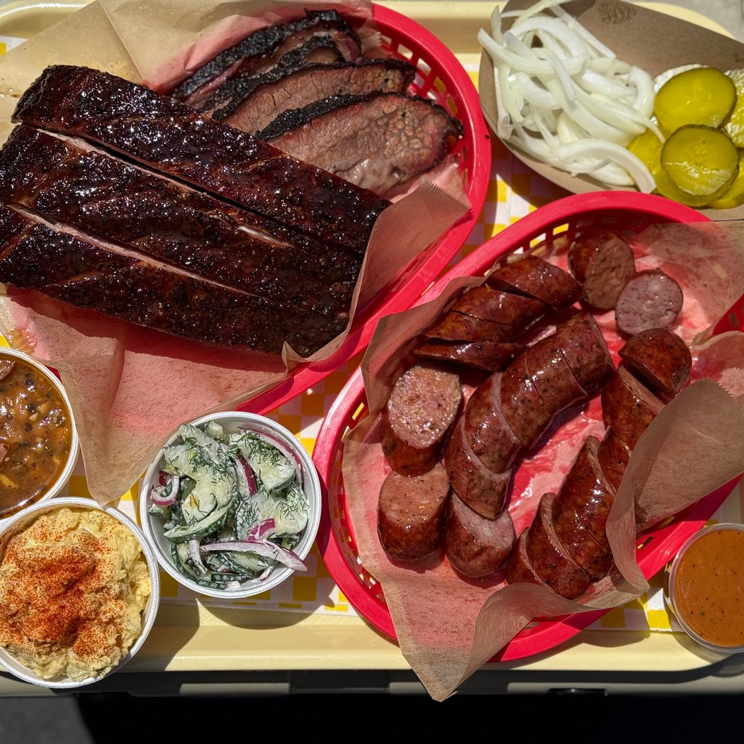 Pico's BBQ 1