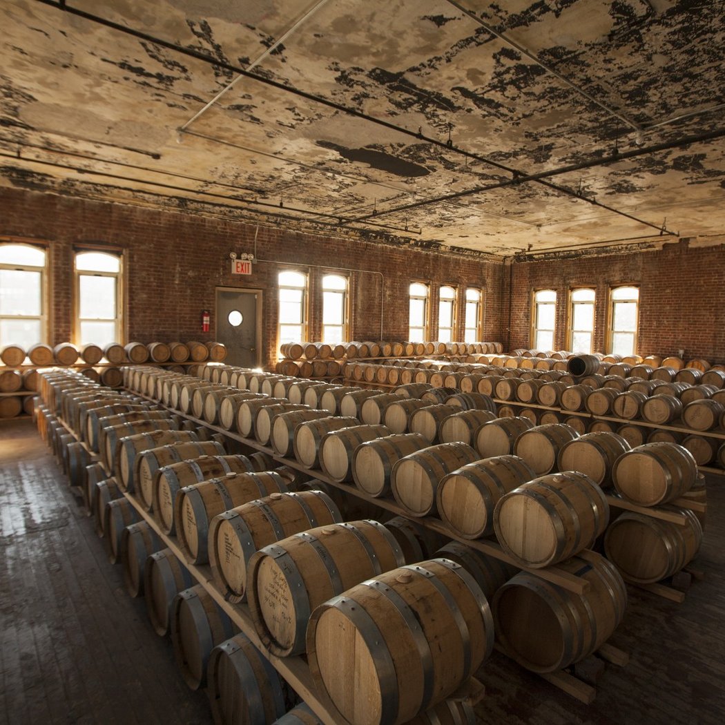 Top Shelf Distillery Tour & Whiskey Tasting 2
