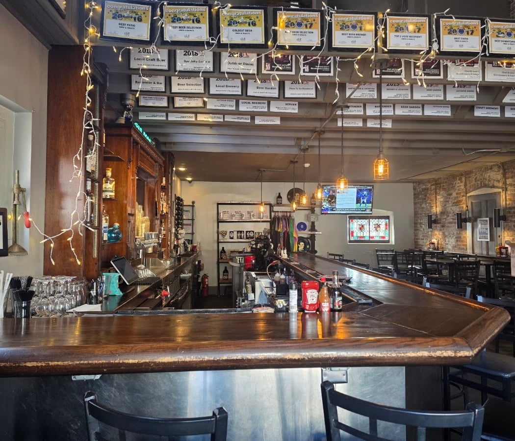 Obed & Isaac's Microbrewery 3
