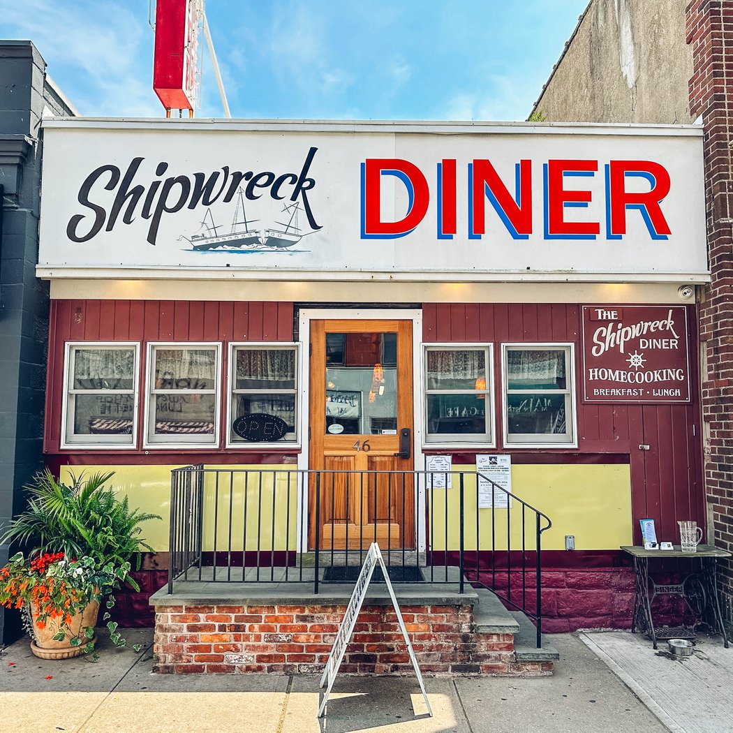 Northport Shipwreck Diner 2