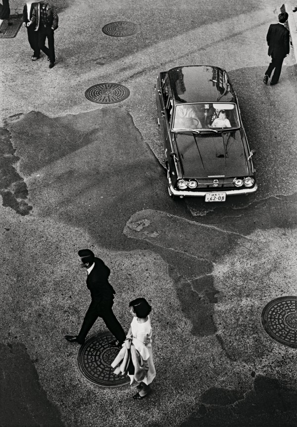 Yasuhiro Ishimoto, Des lignes et des corps 1