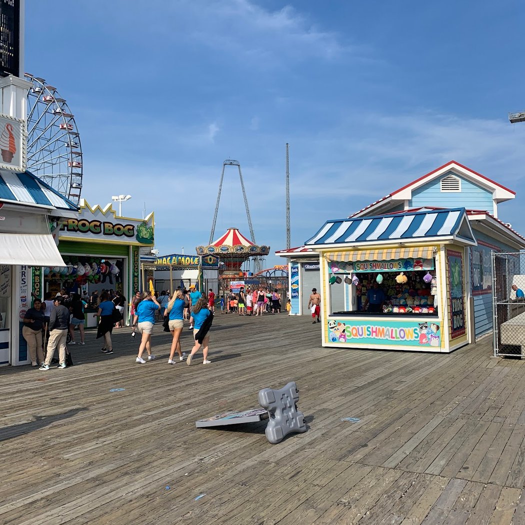 Casino Pier & Breakwater Beach 3