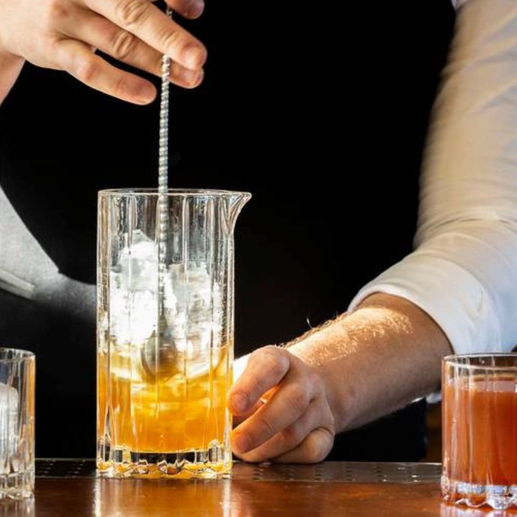 Sunshine & Spirits Cocktail Class 1