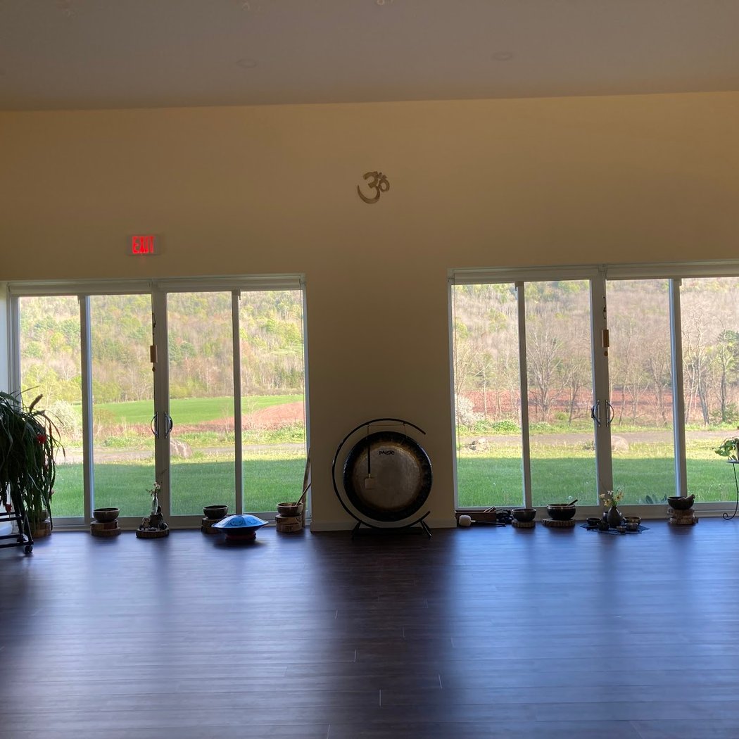 Mountain Breeze Yoga & Sound Therapy 3