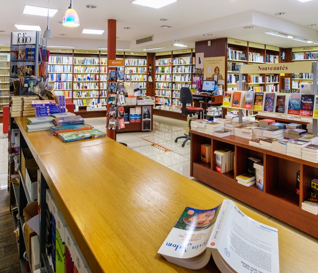 Bookstore stationery Grangier 2