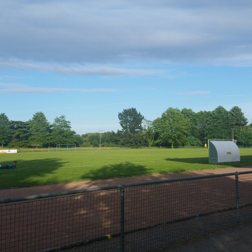 Stade Eloi Ménélec 3