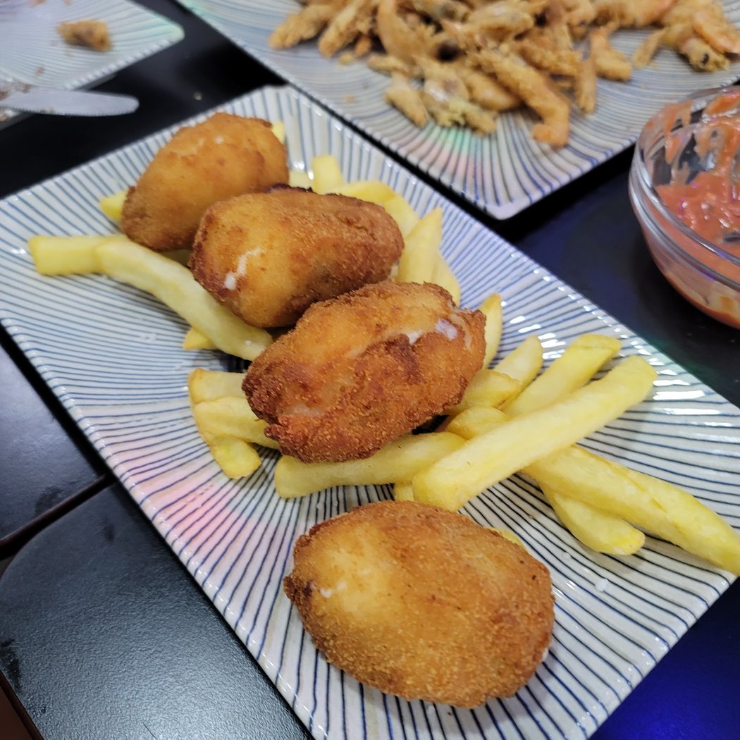 CERVECERÍA BAR EN KA LA GOLDI 2