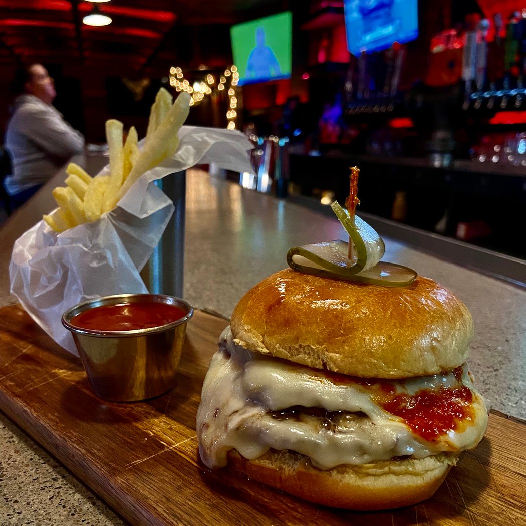 Jucy Lucy 3