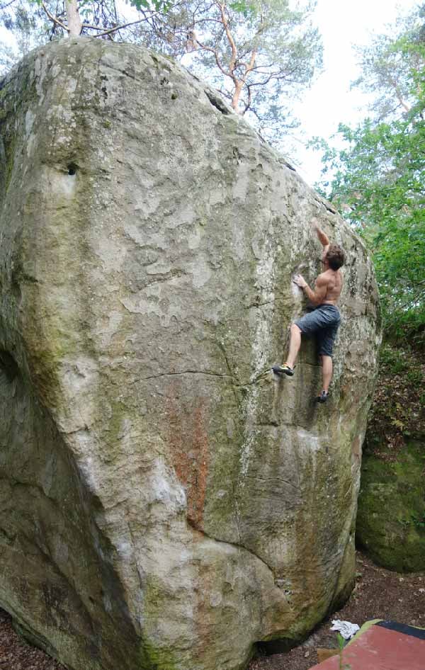 Arthur Plaut - Course Climbing Fontainebleau 3