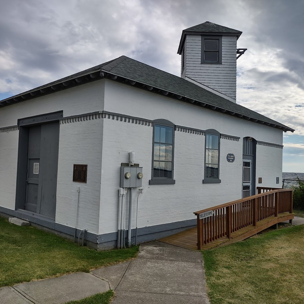 Tibbetts Point Lighthouse 3