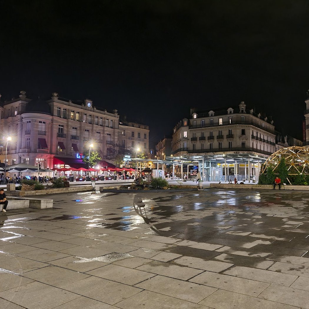 Place du Ralliement 3