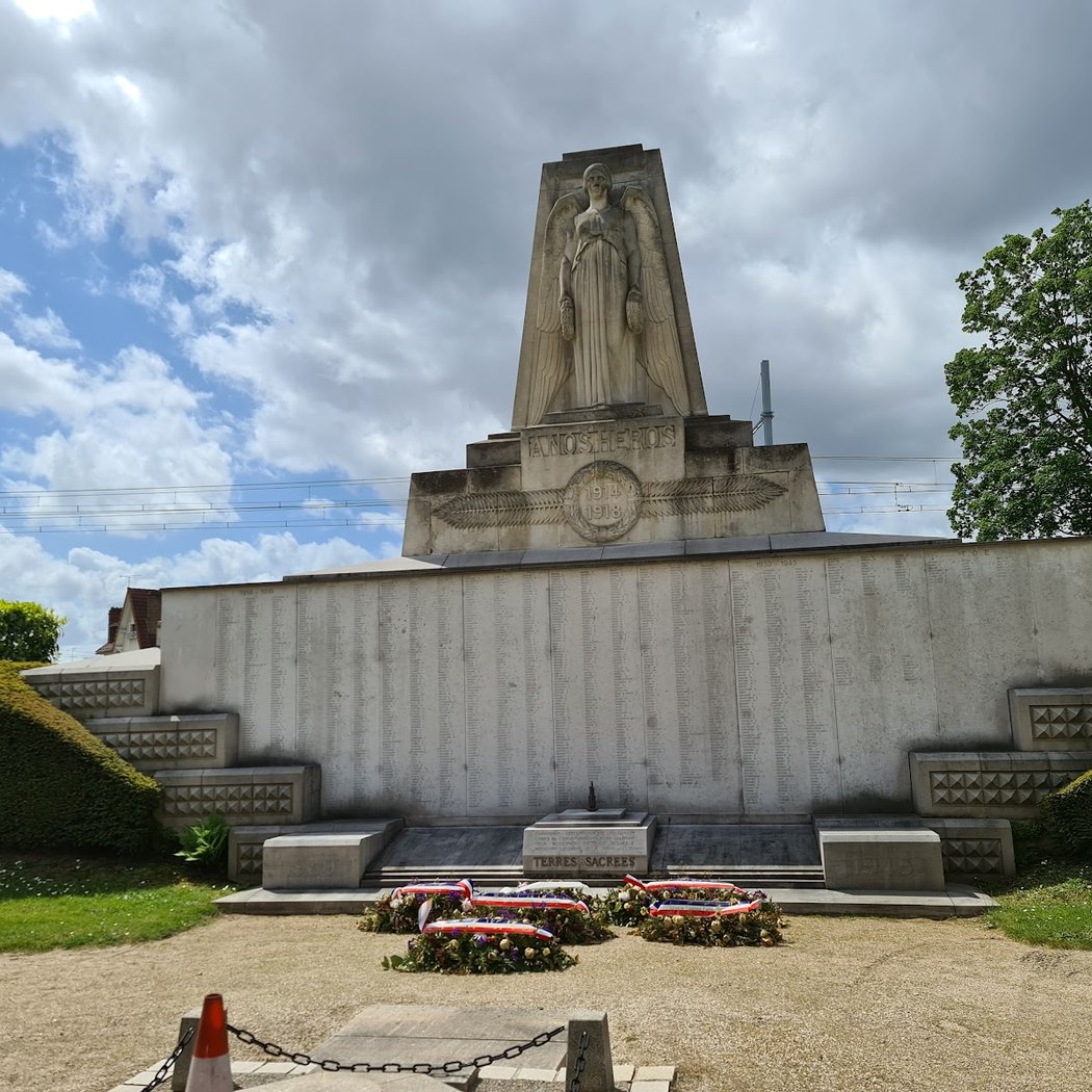 Cimetière de Rabelais 2