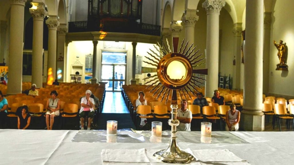 Messe et Adoration eucharistique 1