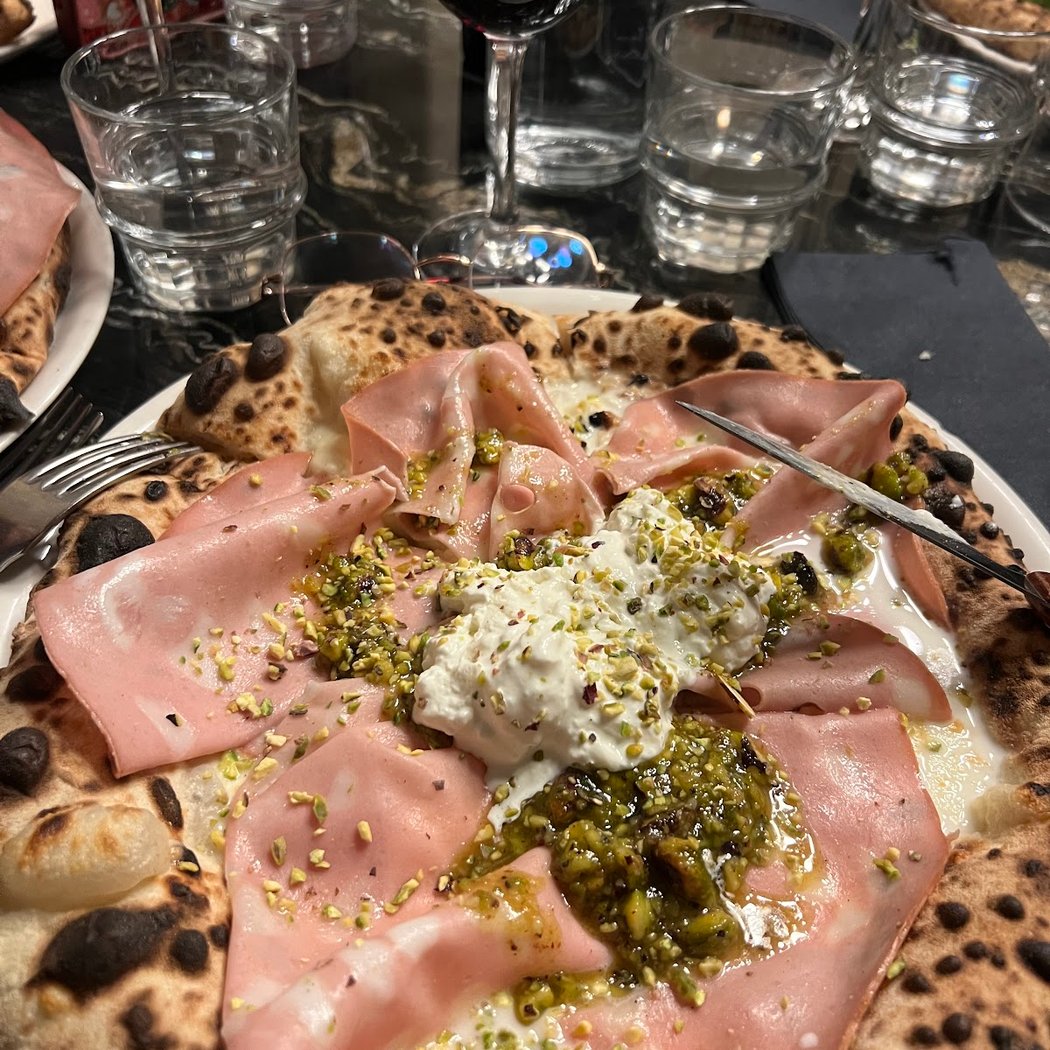 POGGETTI - Pizzeria e Cucina Italiana 3