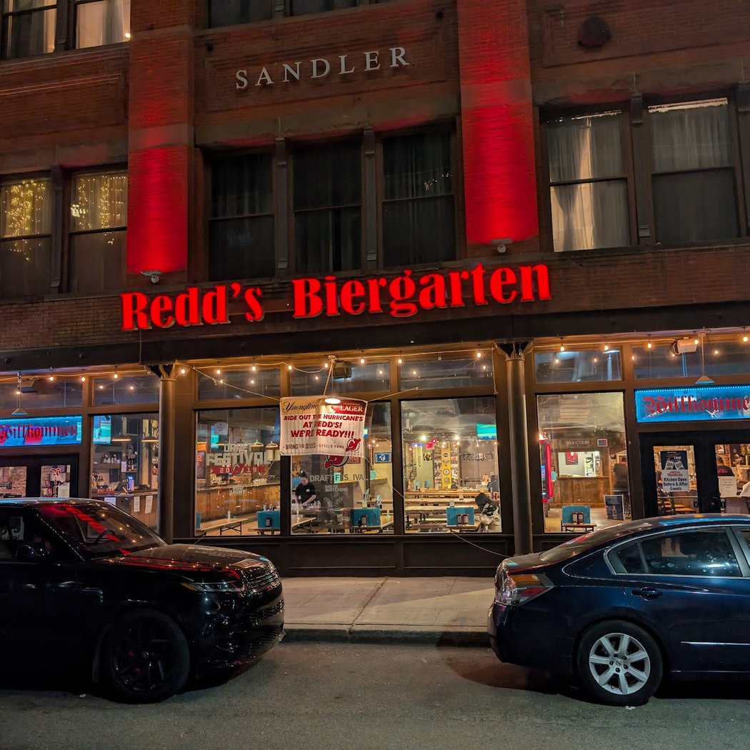 Redd's Biergarten 2