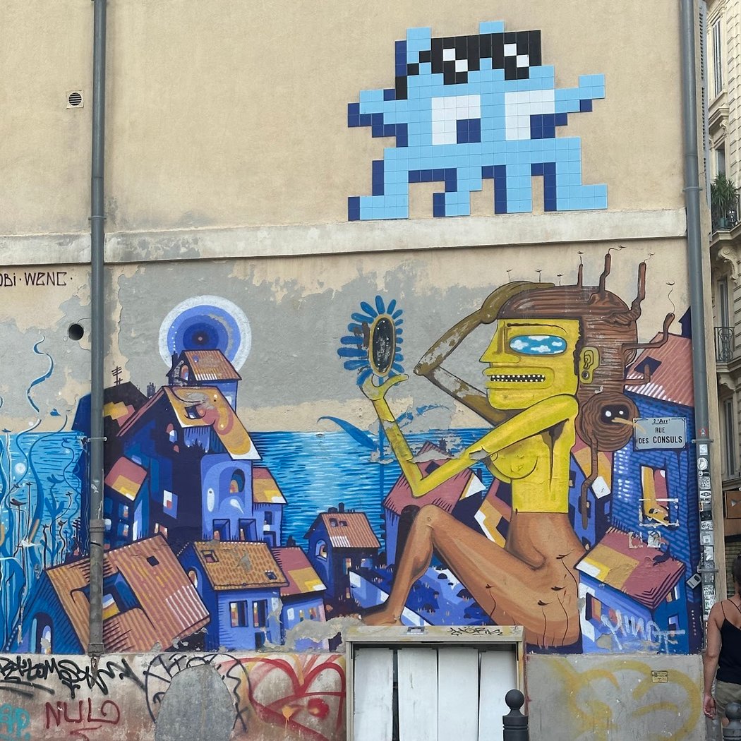 Invader Pixel Art, Corner rue Coutellerie 2