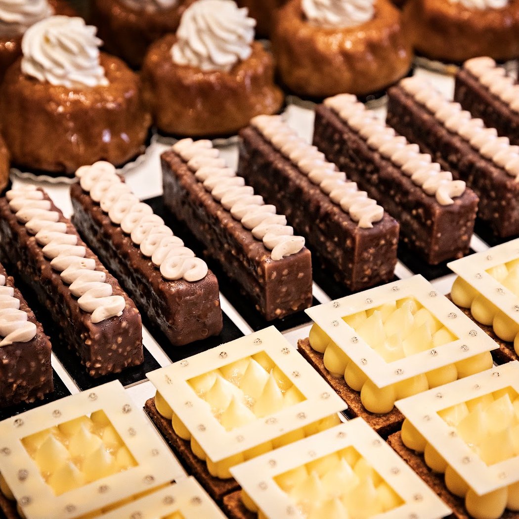 Cyril Lignac Pastry Shop - Sèvres 1