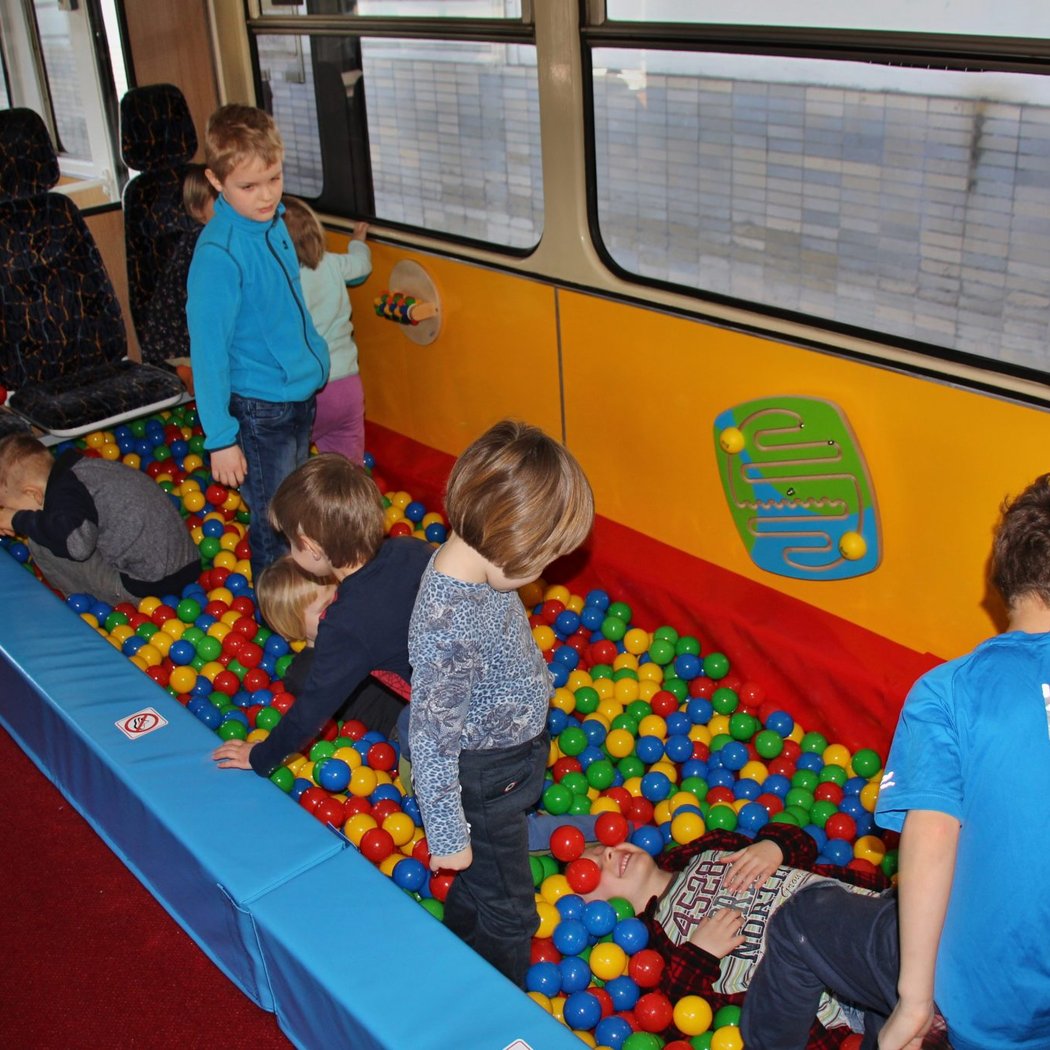 Cyklohráček Toy Train 1