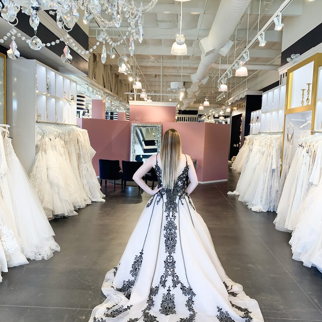Martina Liana Trunk Show 1