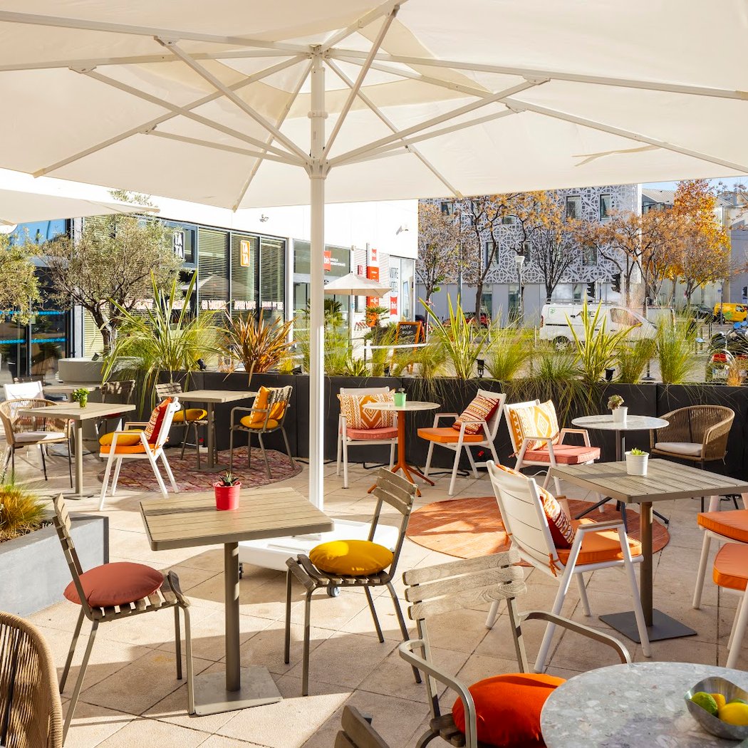 Happy Hour chez T.A.T.A Euromed 2