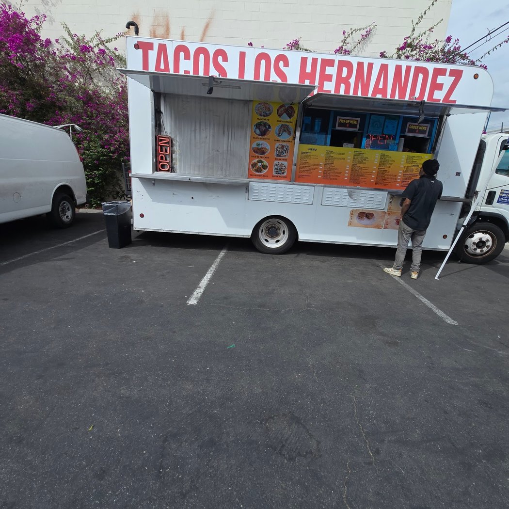 Tacos Los Hernandez 3